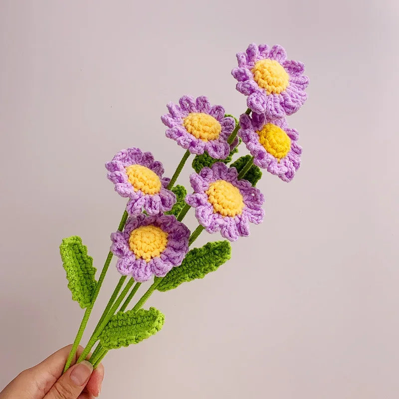 Finished Knitted Bouquet Artificial Flowers Hand Woven Daisy Flower Decorations Handmade Crochet Flower