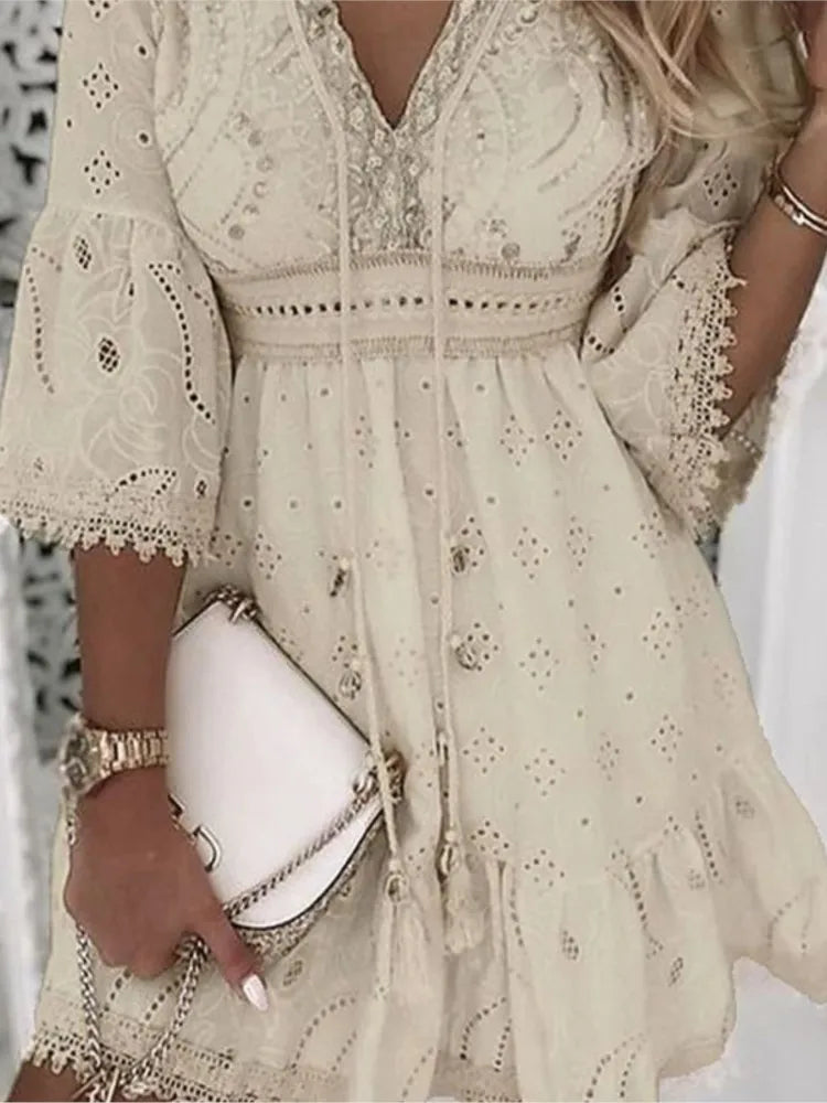 Elegant Women White Hollow Lace Splicing Mini V-neck Three Quarter Sleeve Dresses