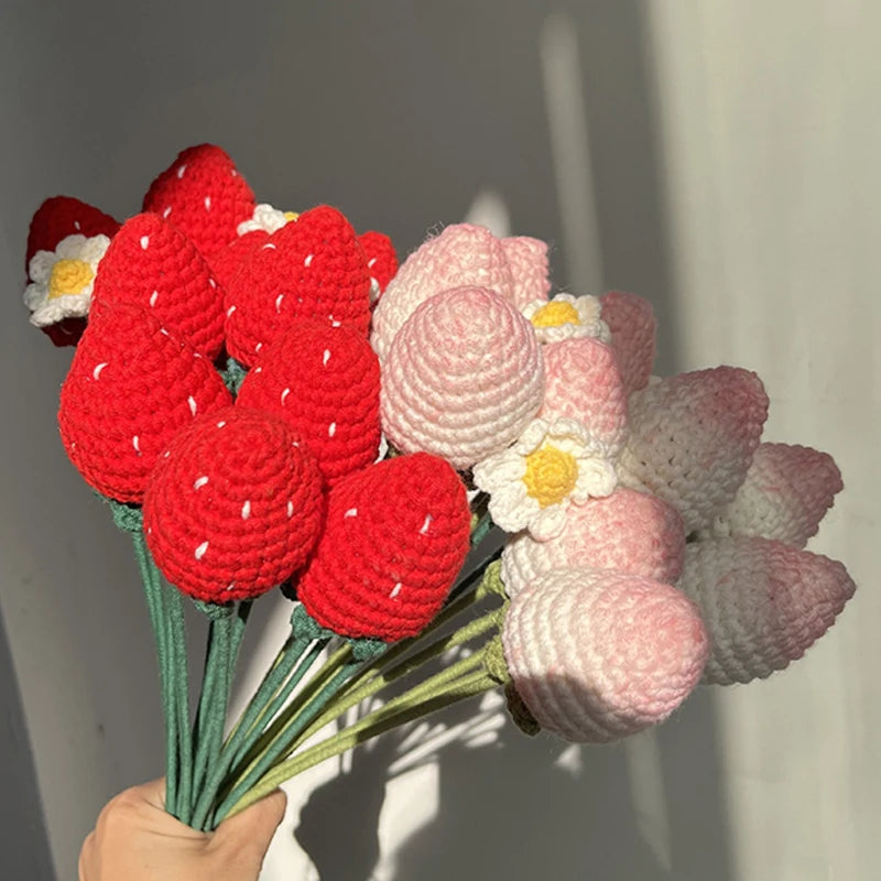 Hand Woven Strawberry Finished Eternal Flower Bouquet Crochet Simulated Flower