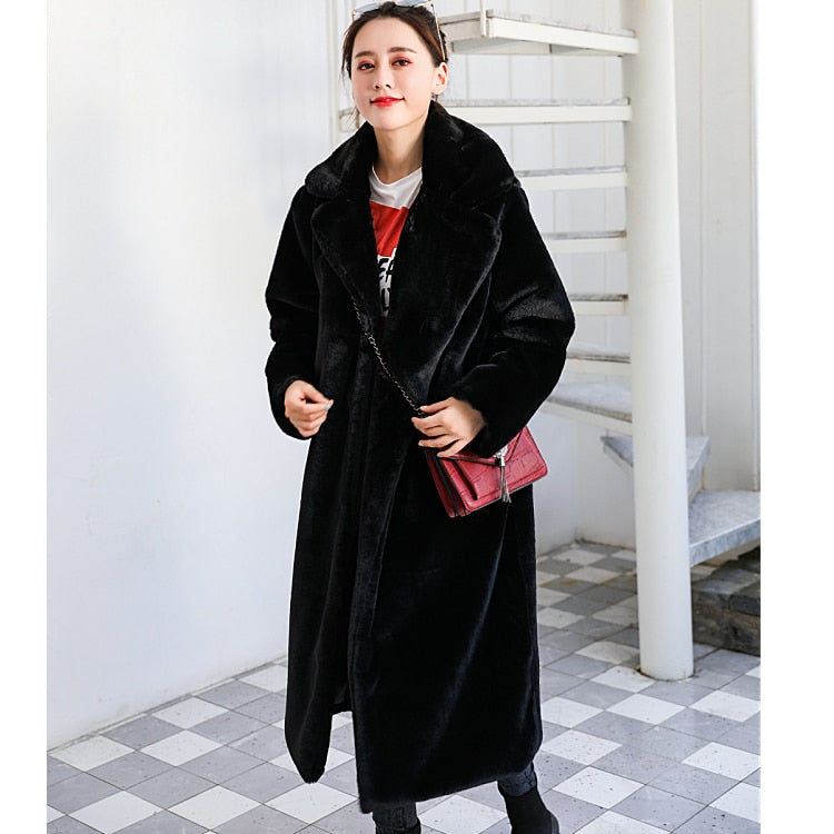 Winter Warm Faux Fur Coat Thick Long Coat Turn Down Collar Women Warm Coat Casaco Feminino