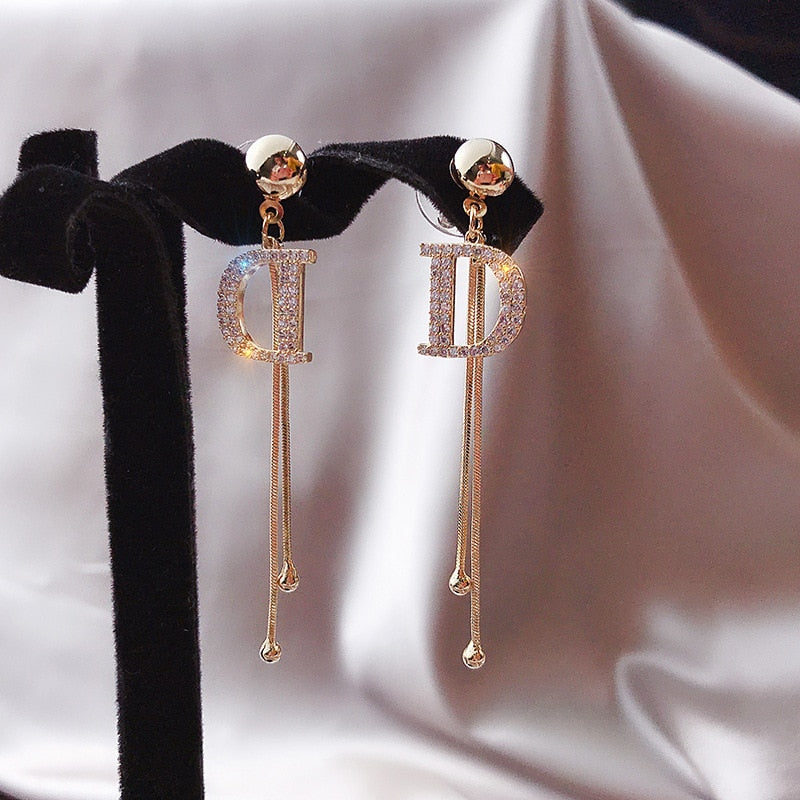 Vintage Pearl Dangle Drop Gold Earring Set