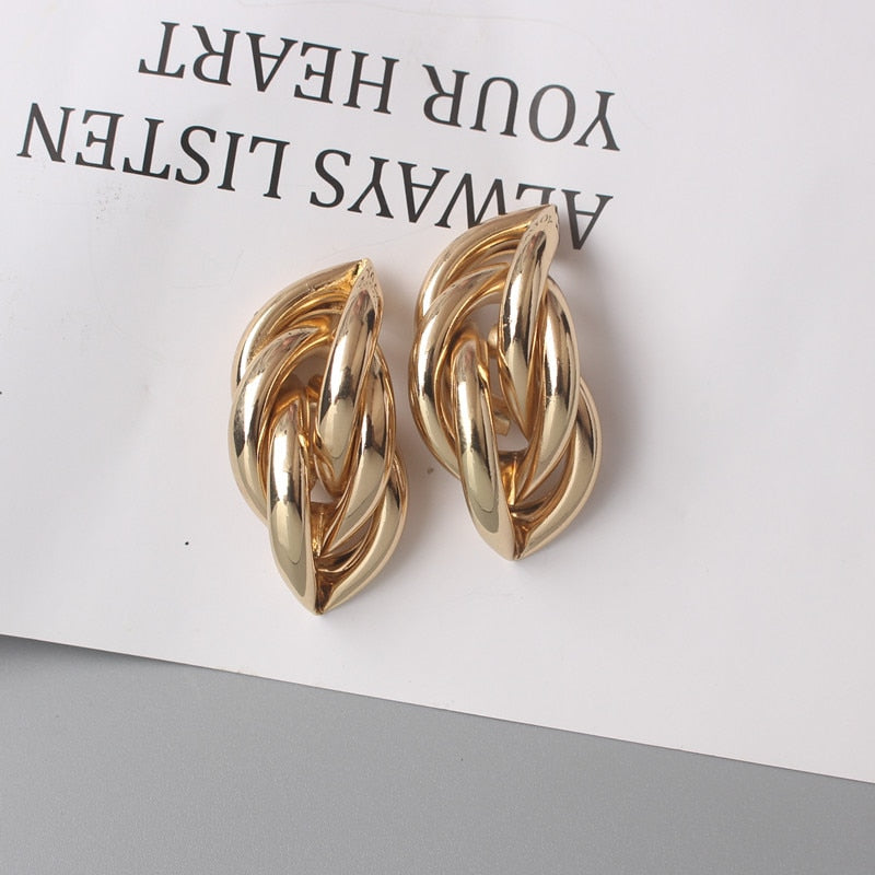 Twist Metal Stud Earrings for Women Hollow Geometric Statement Gold Color Earrings Personality Unusual Earrings Trend Brincos