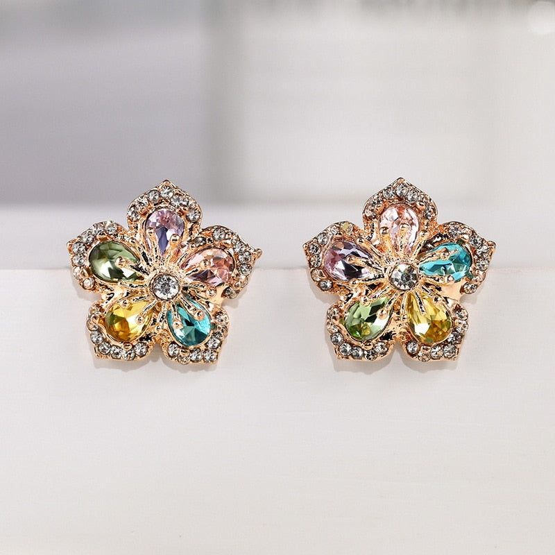 Luxury Crystal Zircon Stud Earrings Vintage Snowflakes Temperament Earrings