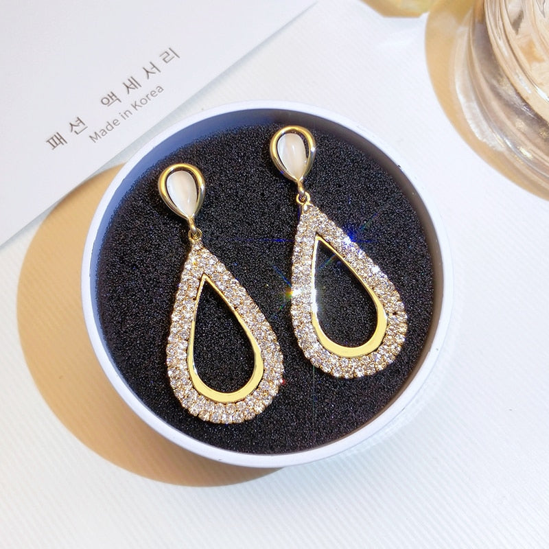 White Pearl Drop Earrings Bohemian Golden Round Zircon Earrings Jewelry