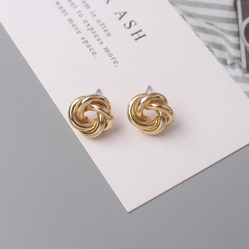 Twist Metal Stud Earrings for Women Hollow Geometric Statement Gold Color Earrings Personality Unusual Earrings Trend Brincos