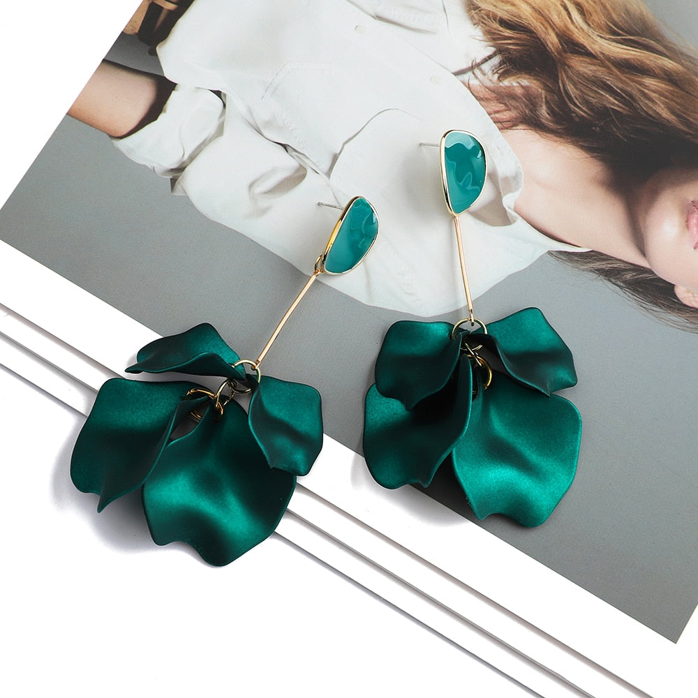 Romantic Sweet Acrylic Petal Long Dangle Drop Earrings Trend Luxury Fairy Grunge Pendant Jewelry Accessories